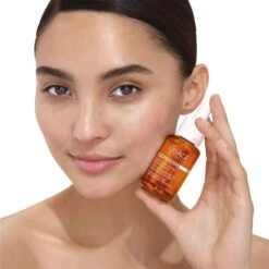 Siero Anti-macchie Boost Di Luminosità 30ml Depiderm Uriage -Corpo Vita Vendite 126423