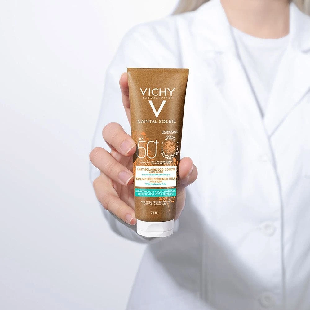 Latte Solare Eco-Sostenibile SPF50+ Formato Viaggio 75ml Capital Soleil Vichy 2 Latte Solare Eco-Sostenibile SPF50+ Formato Viaggio 75ml Capital Soleil Vichy - immagine 2