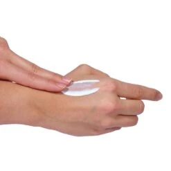 Latte Solare Eco-Sostenibile SPF50+ Formato Viaggio 75ml Capital Soleil Vichy 7 Latte Solare Eco-Sostenibile SPF50+ Formato Viaggio 75ml Capital Soleil Vichy -Corpo Vita Vendite 86148