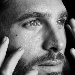 Schiuma Da Barba Anti-irritazioni E Anti-rossori 200ml FoamShaver Pelli Sensibili Biotherm -Corpo Vita Vendite 88600